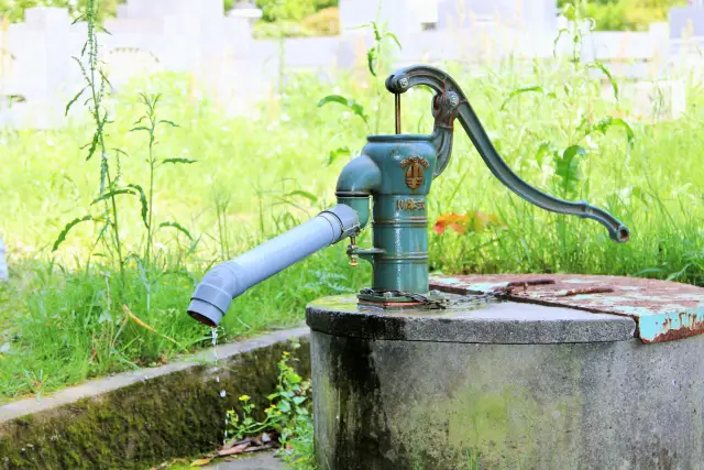 井戸ポンプの仕組みと特徴
